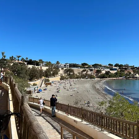 Sunny Paradise/el Paraiso Soleado